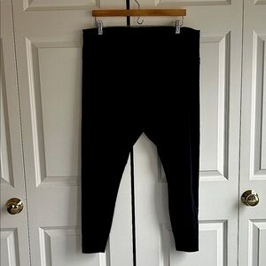 LULULEMON Wunder Train HR Tight 25” - Black Size 20 (LL107)